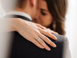 How to Get a Prenuptial Agreement in Nevada